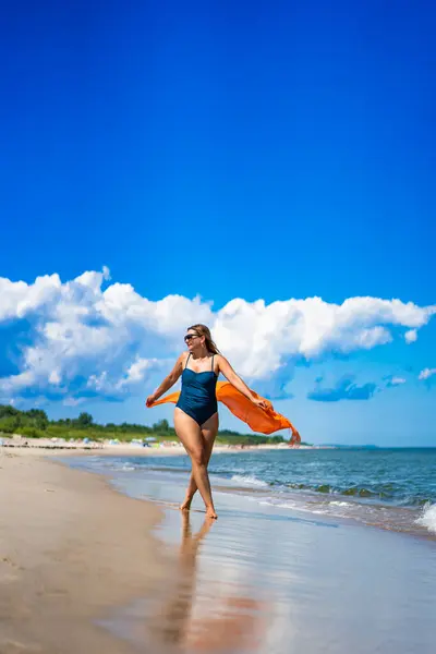 Hari Biasa sebagai Tempat Bersandar